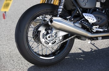 Triumph Thruxton RS 2022 - Bild 21