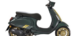 Vespa Primavera 50 4T 2019 vs Vespa Sprint 50 Racing Sixties 2022