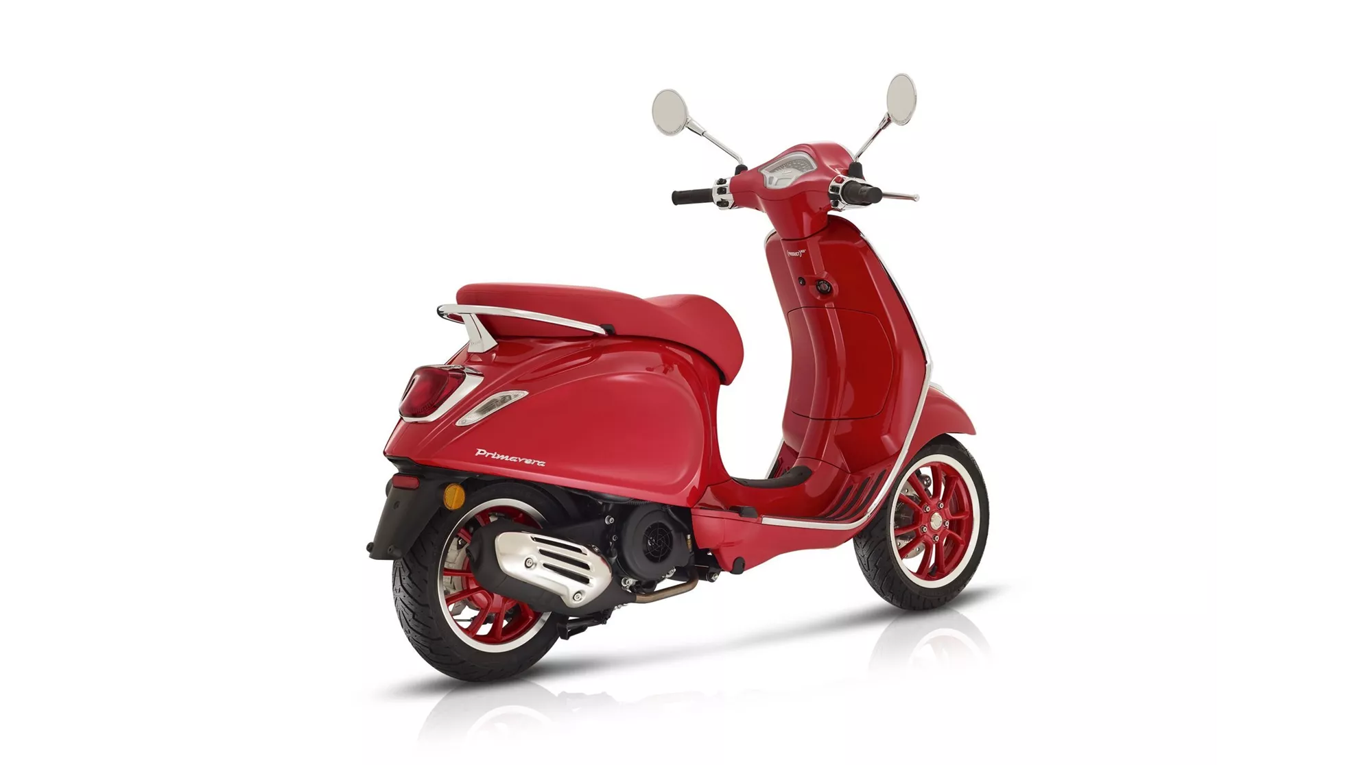 Vespa Primavera 125 (RED) - Image 2 Vespa Primavera 125 (RED) - Image 2