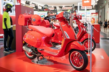Vespa Primavera 125 (RED) 2022 - Bild 13 Vespa Primavera 125 (RED) 2022 - Bild 13