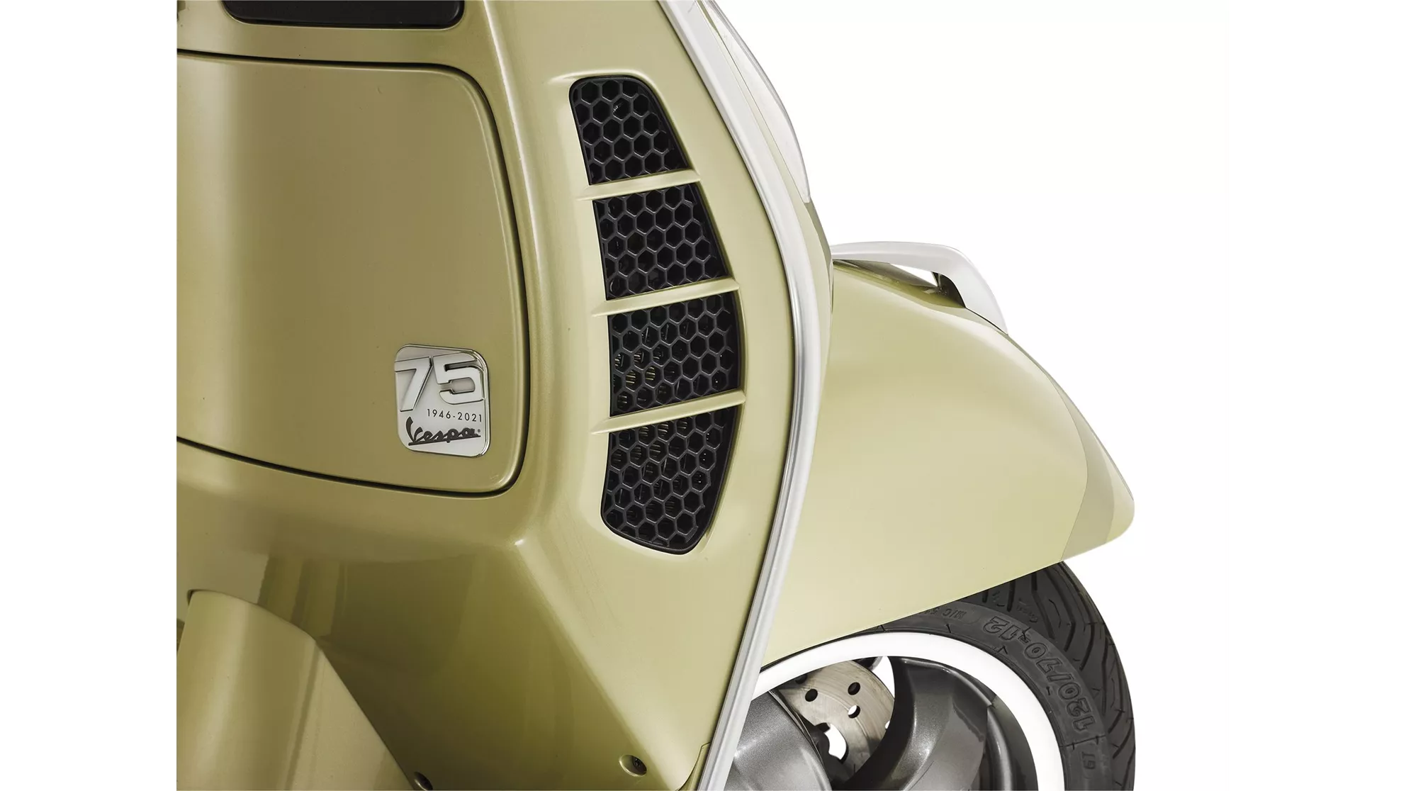 Vespa GTS 300 75th - Image 3 Vespa GTS 300 75th - Image 3