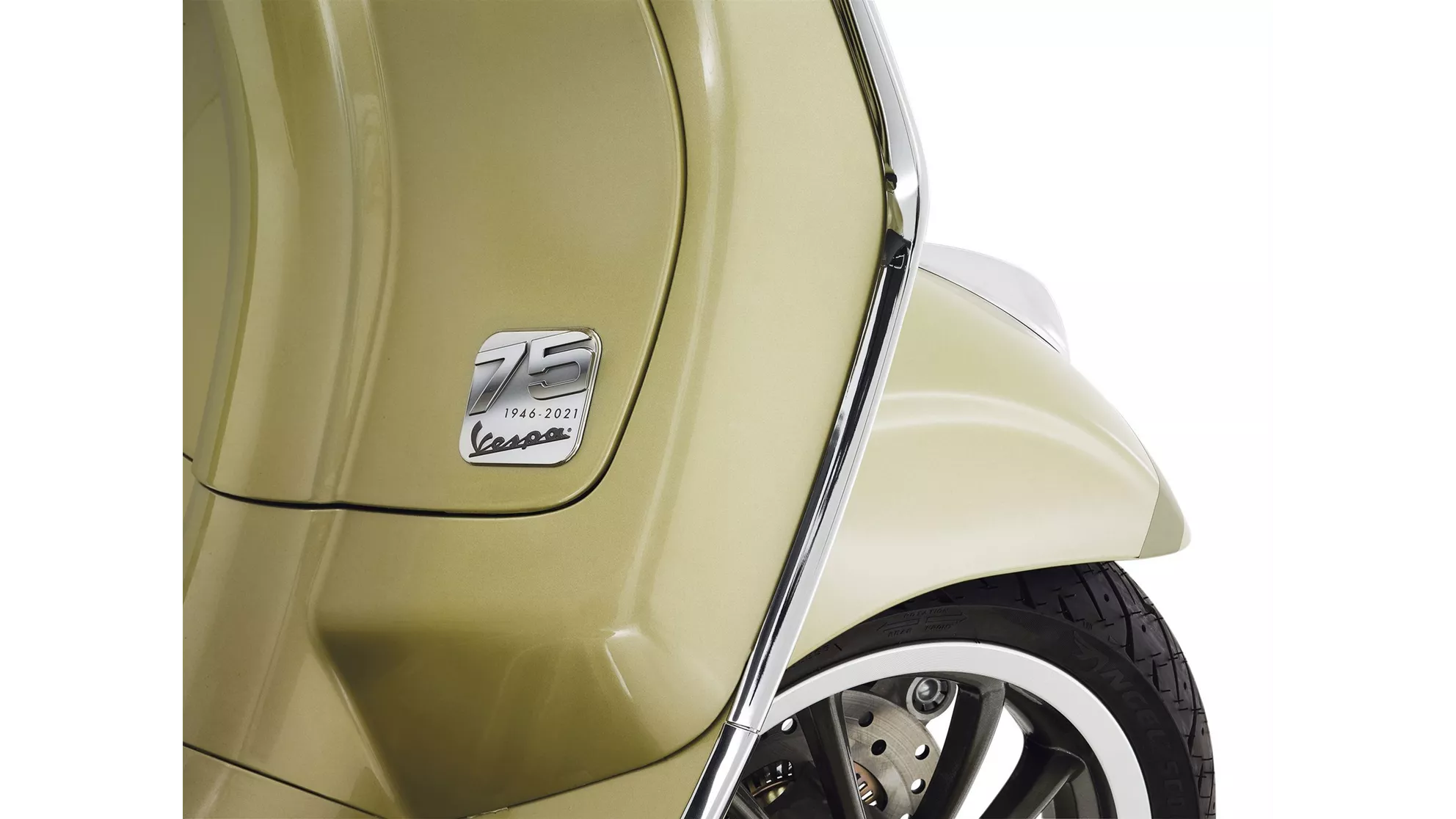 Vespa Primavera 125 75th - Image 7 Vespa Primavera 125 75th - Image 7