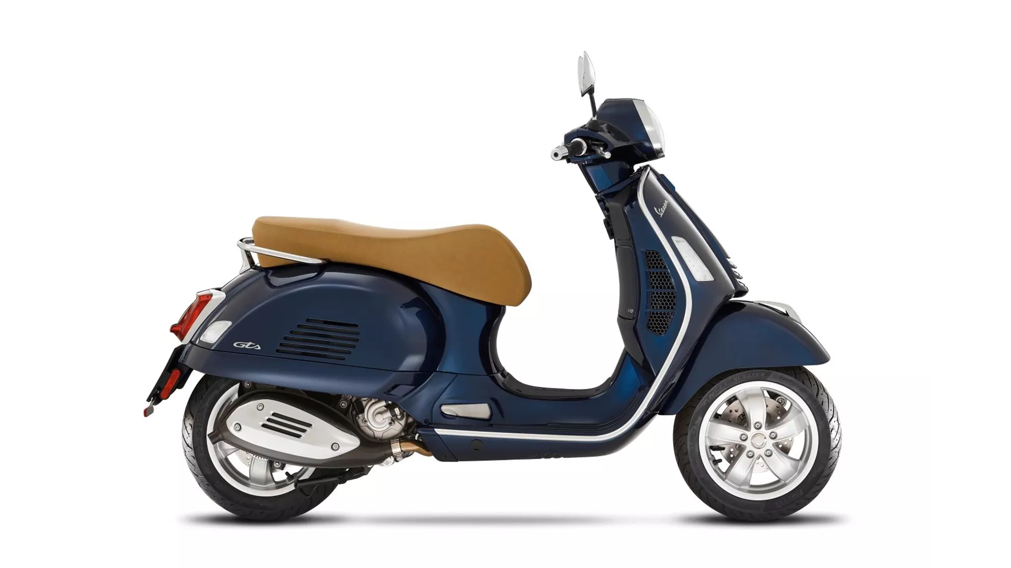 Vespa GTS 300 - Image 2 Vespa GTS 300 - Image 2