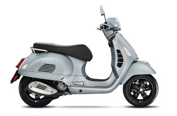 Vespa GTS 300 Super Tech 2022 - Bild 3 Vespa GTS 300 Super Tech 2022 - Bild 3