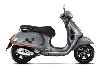 Vespa GTS 300 Super Sport 2022 - Bild 4