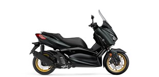 Piaggio Medley 125 S 2025 vs Yamaha XMAX 125 Tech MAX 2022