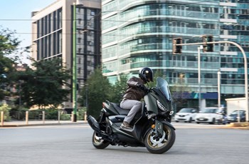 Yamaha XMAX 125 Tech MAX 2022 - Bild 3 Yamaha XMAX 125 Tech MAX 2022 - Bild 3