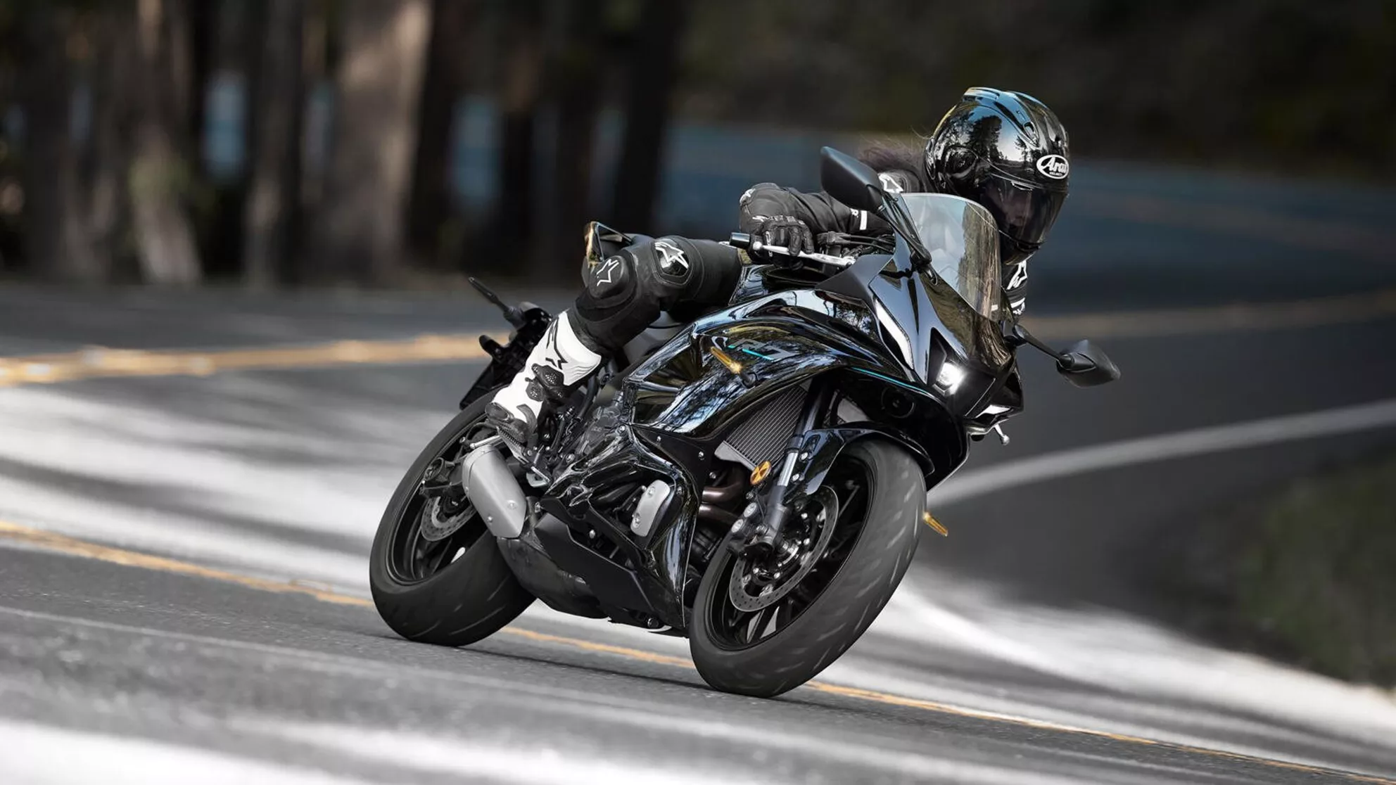 Yamaha R7 - Image 11 Yamaha R7 - Image 11