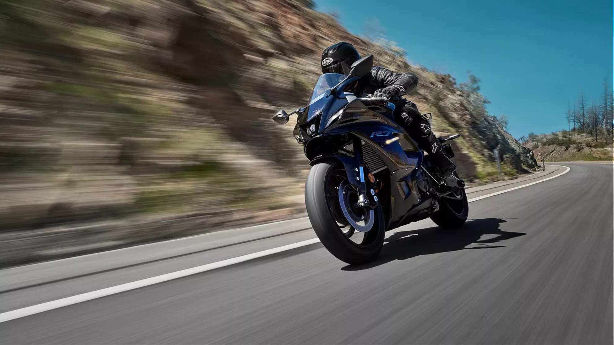 Yamaha R7 - Image 16 Yamaha R7 - Image 16