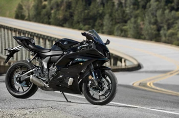 Yamaha R7 2022 - Bild 20 Yamaha R7 2022 - Bild 20