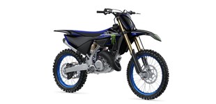 Husqvarna 701 Supermoto 2022 vs Yamaha YZ125 Monster Energy Yamaha Racing Edition 2022