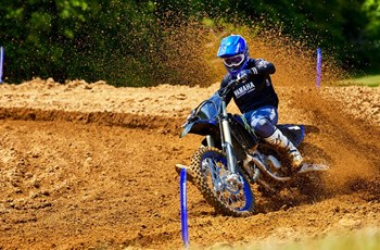 Yamaha YZ125 Monster Energy Yamaha Racing Edition 2022 - Bild 11 Yamaha YZ125 Monster Energy Yamaha Racing Edition 2022 - Bild 11