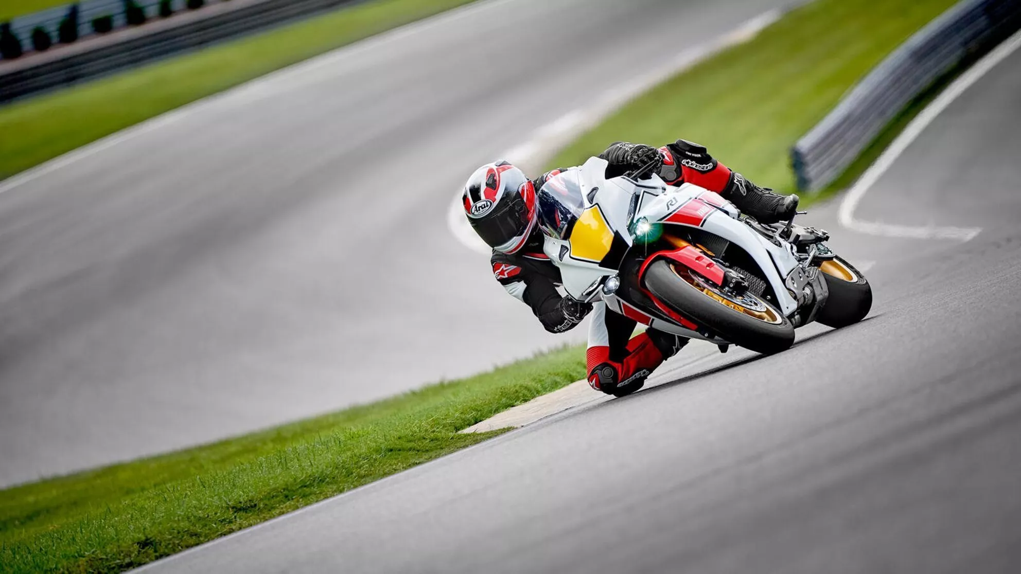 Yamaha R1 World GP 60th Anniversary - Image 3 Yamaha R1 World GP 60th Anniversary - Image 3