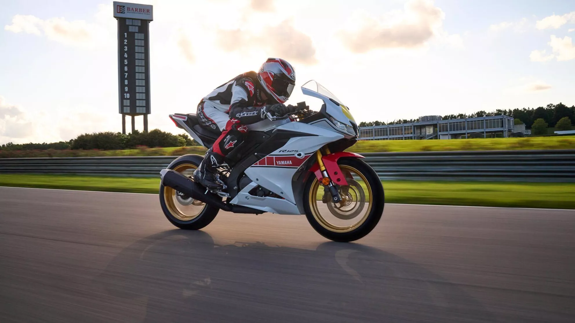 Yamaha R125 World GP 60th Anniversary - Image 3 Yamaha R125 World GP 60th Anniversary - Image 3