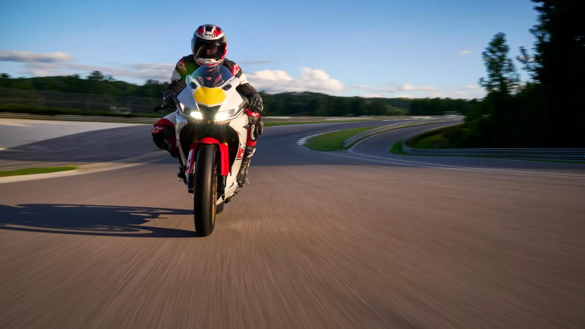 Yamaha R125 World GP 60th Anniversary - Image 4 Yamaha R125 World GP 60th Anniversary - Image 4