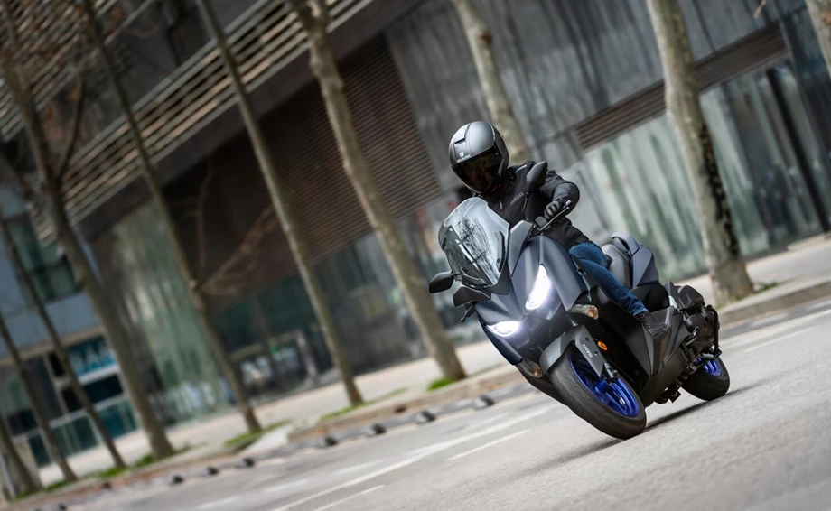 Yamaha XMAX 125 Bild 11: Yamaha XMAX 125