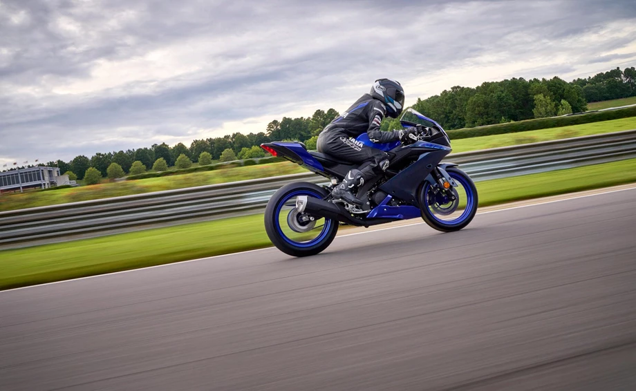 Yamaha R125 Bild 8: Yamaha R125