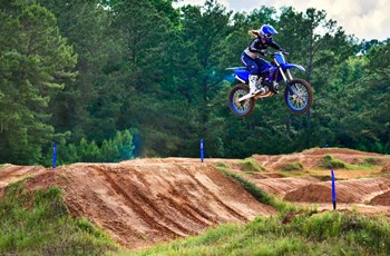 Yamaha YZ125LC 2022 - Bild 5