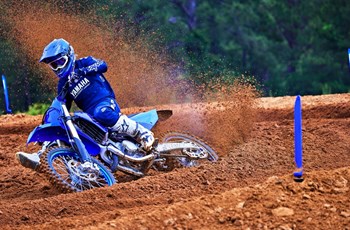 Yamaha YZ125LC 2022 - Bild 8