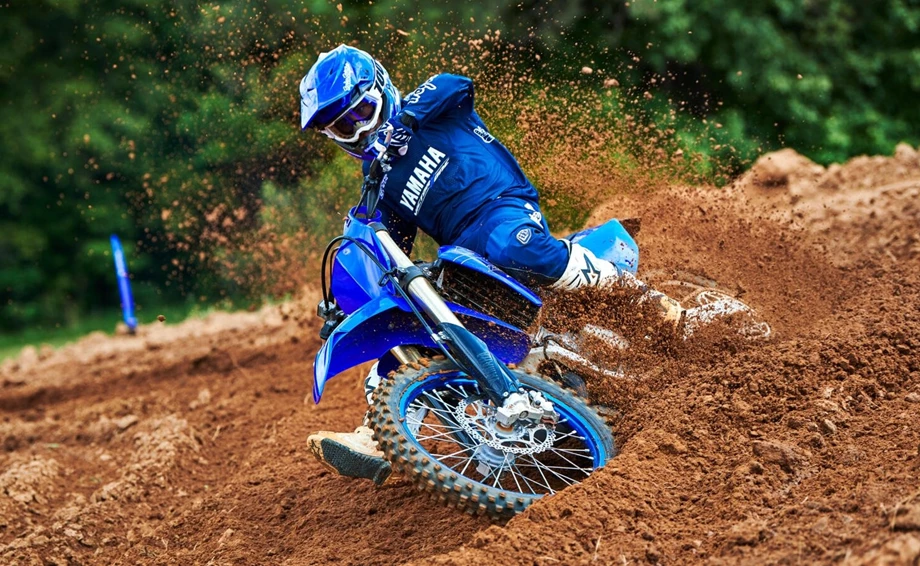 Yamaha YZ125LC Bild 8: Yamaha YZ125LC