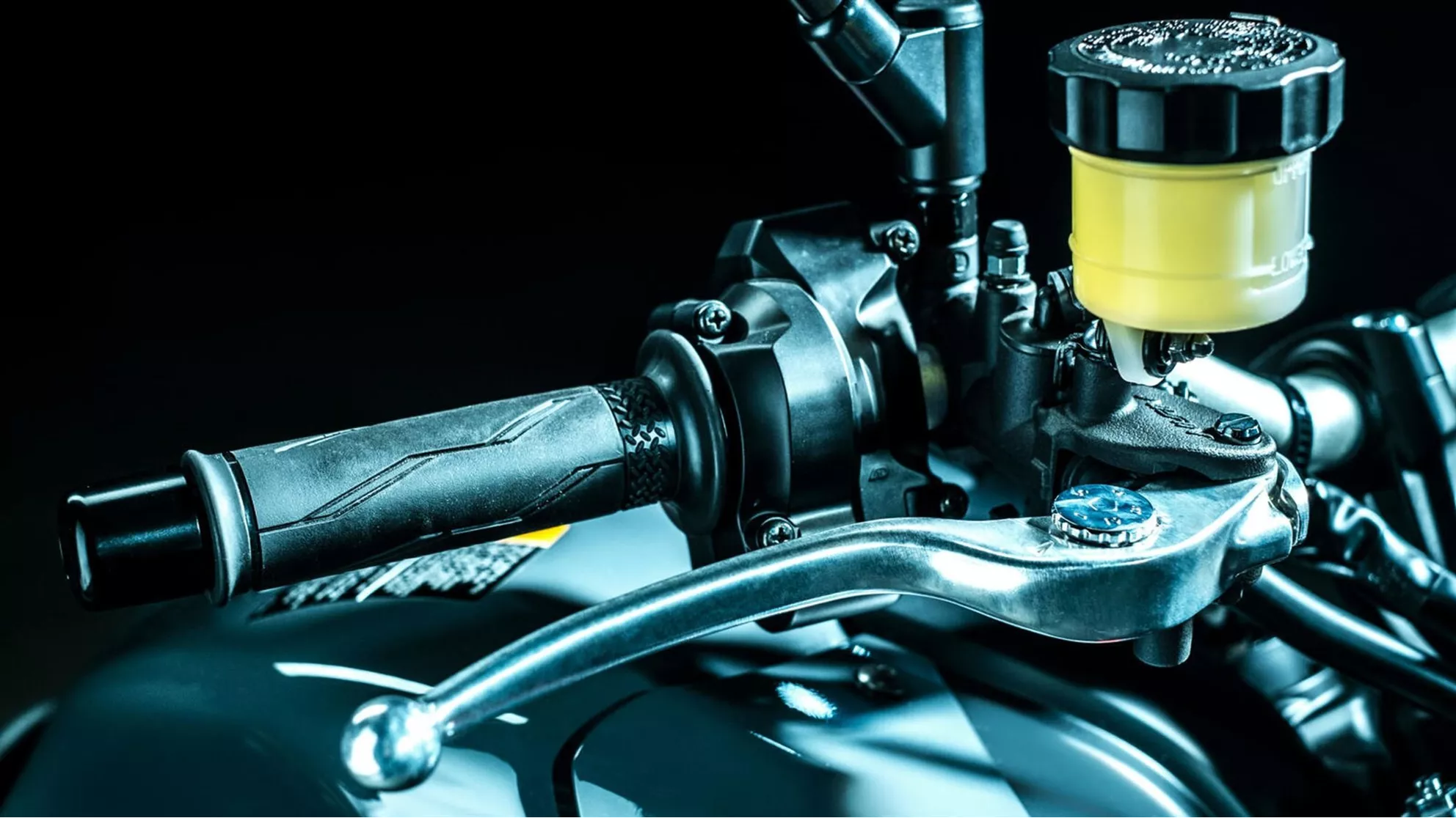 Yamaha MT-09 - Image 7 Yamaha MT-09 - Image 7