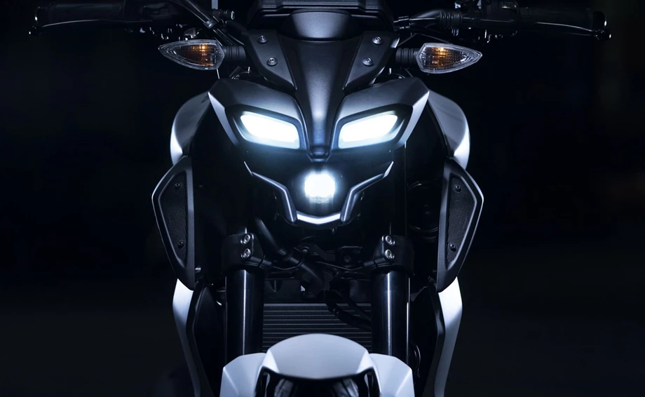 Yamaha MT-125 Bild 15: Yamaha MT-125