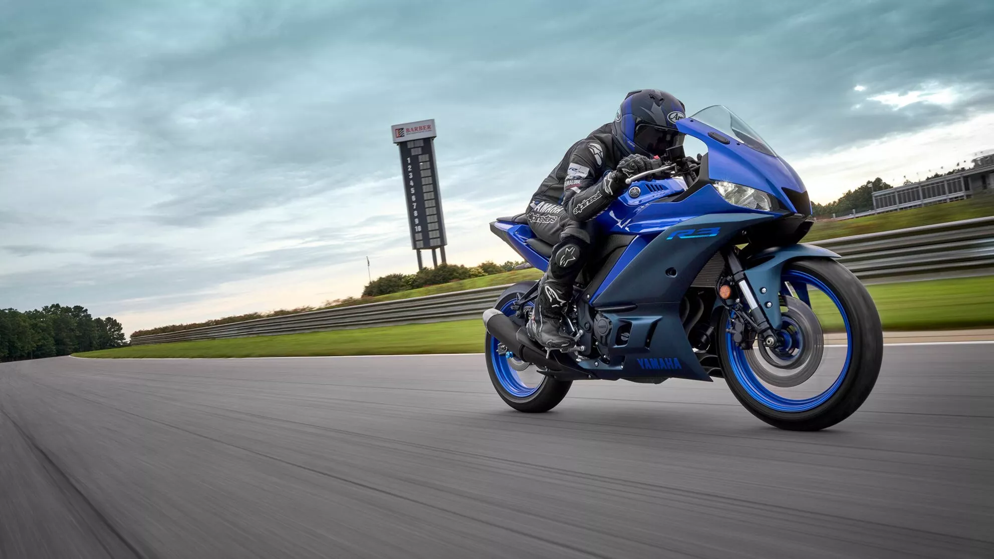 Yamaha R3 - Image 7 Yamaha R3 - Image 7
