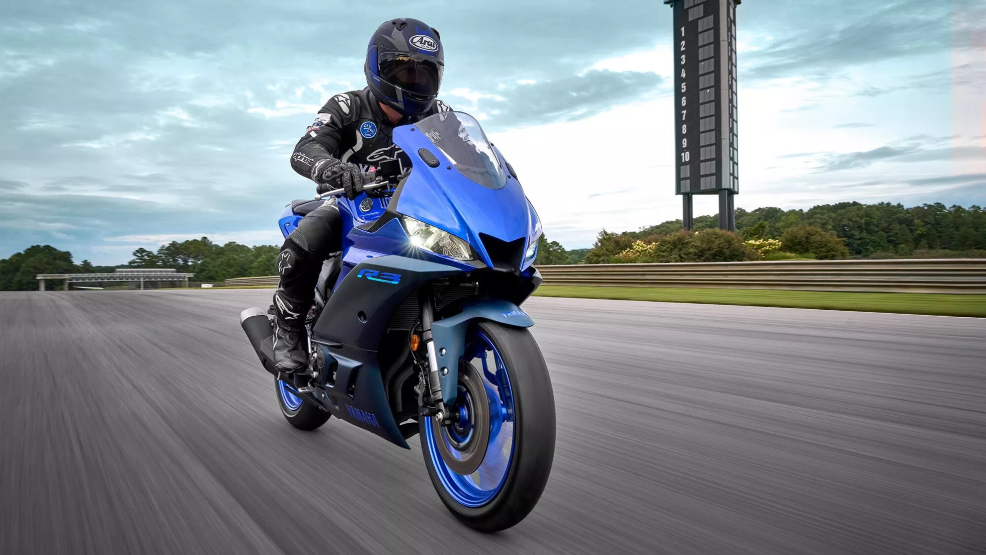 Yamaha R3 - Image 8 Yamaha R3 - Image 8