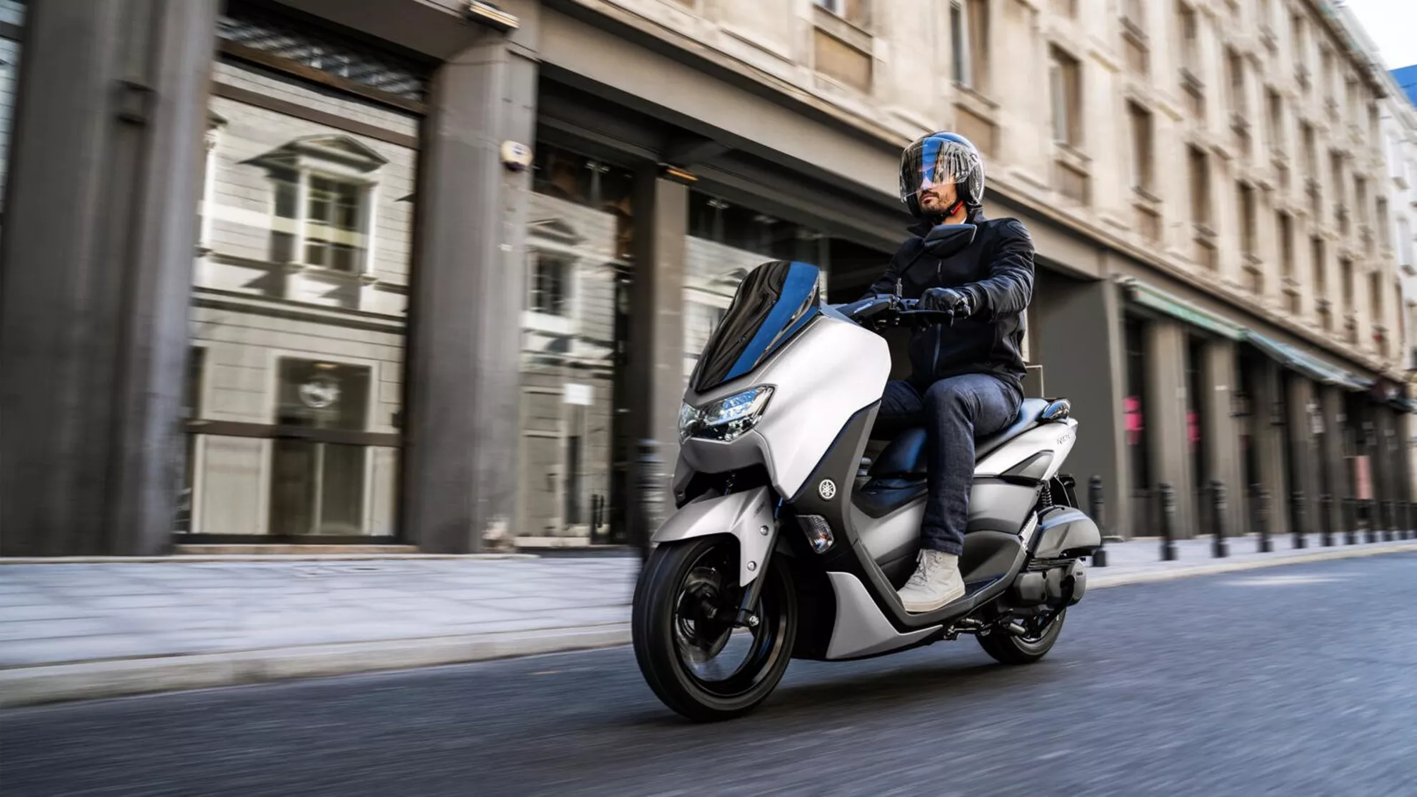 Yamaha NMAX 125 - Image 10 Yamaha NMAX 125 - Image 10