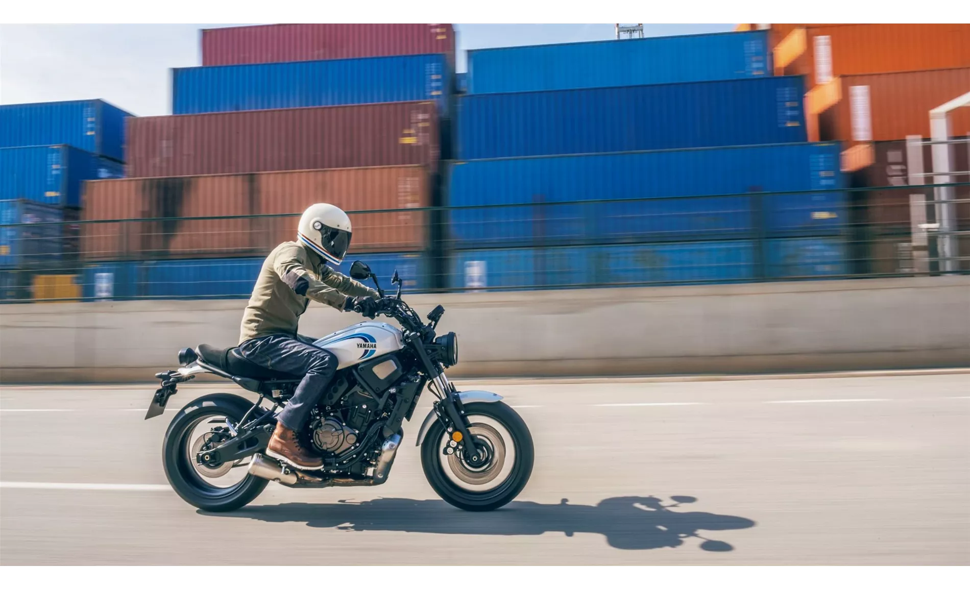 Yamaha XSR700 2022