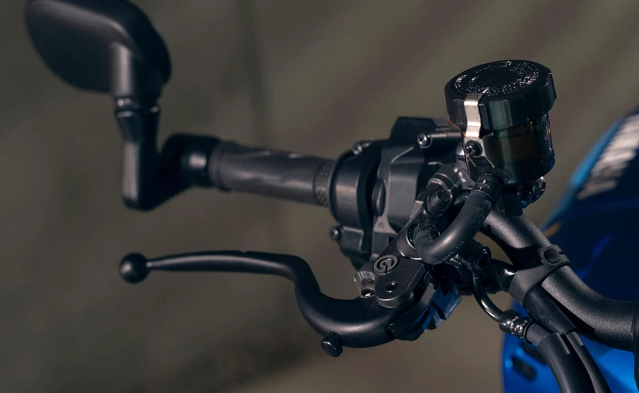 Yamaha XSR900 Bild 8: Yamaha XSR900