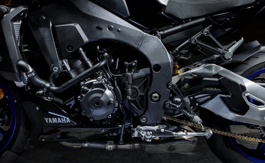 Yamaha MT-10 SP Bild 23: Yamaha MT-10 SP