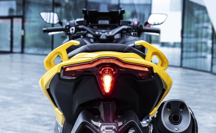 Yamaha TMAX Bild 11: Yamaha TMAX