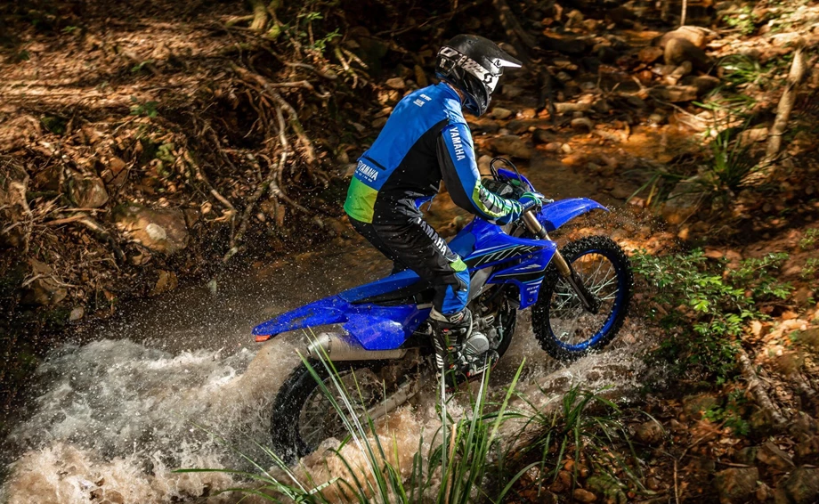 Yamaha WR250F Bild 10: Yamaha WR250F