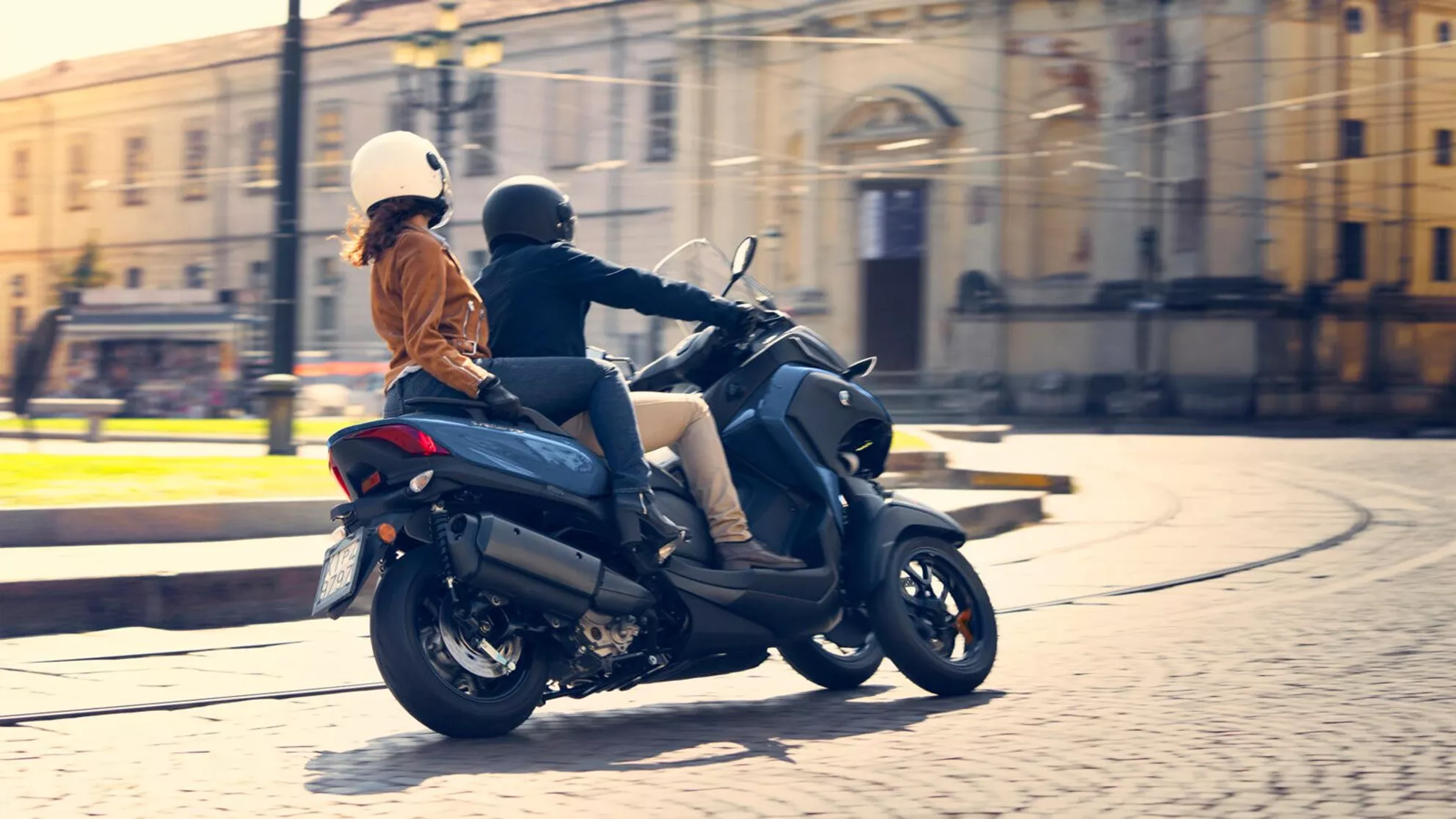 Yamaha Tricity 300 - Image 6 Yamaha Tricity 300 - Image 6