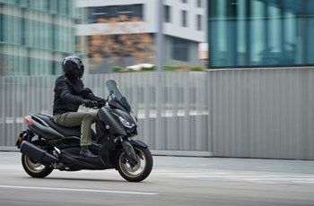 Yamaha XMAX 300 Tech MAX 2022 - Bild 9 Yamaha XMAX 300 Tech MAX 2022 - Bild 9