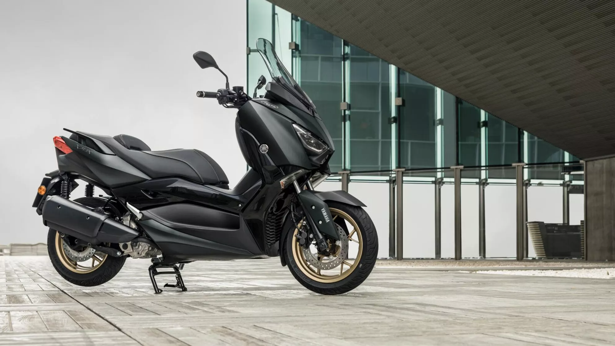 Yamaha XMAX 300 Tech MAX - Image 6 Yamaha XMAX 300 Tech MAX - Image 6