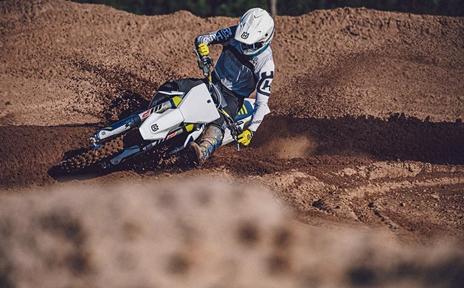 Husqvarna FC 250 Bild 5: Husqvarna FC 250