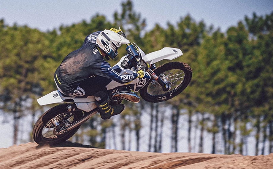 Husqvarna TC 125 Bild 8: Husqvarna TC 125