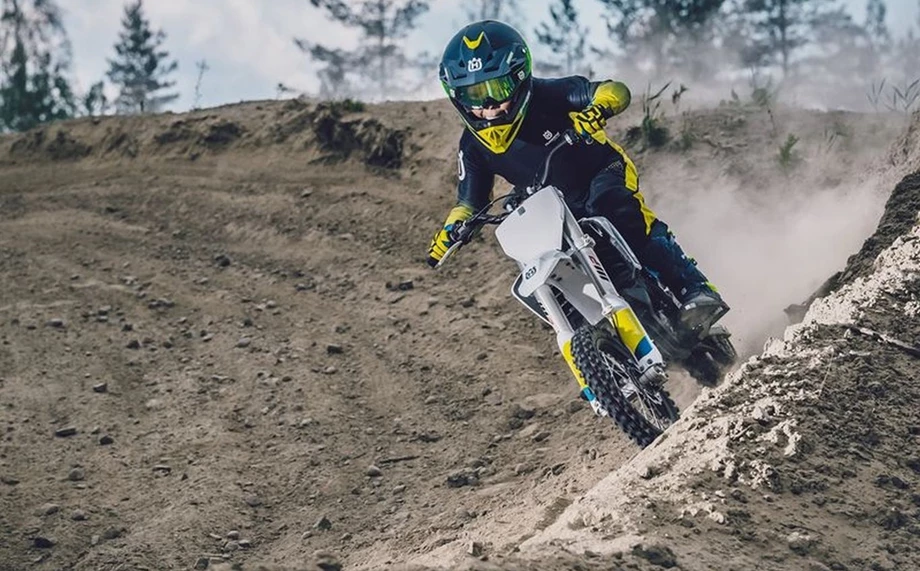 Husqvarna EE 5 Bild 12: Husqvarna EE 5