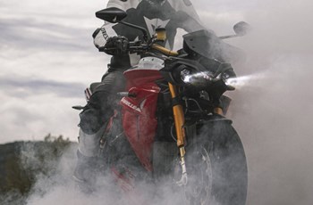 Energica EVA Ribelle 2022 - Bild 4