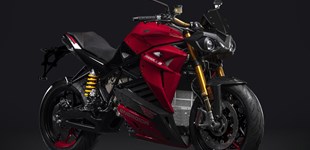 Energica EVA Ribelle 2022 vs Energica Eva EsseEsse9 2021