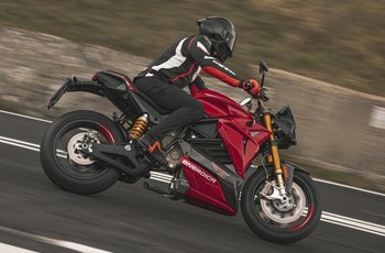 Energica EVA Ribelle 2022 - Bild 3