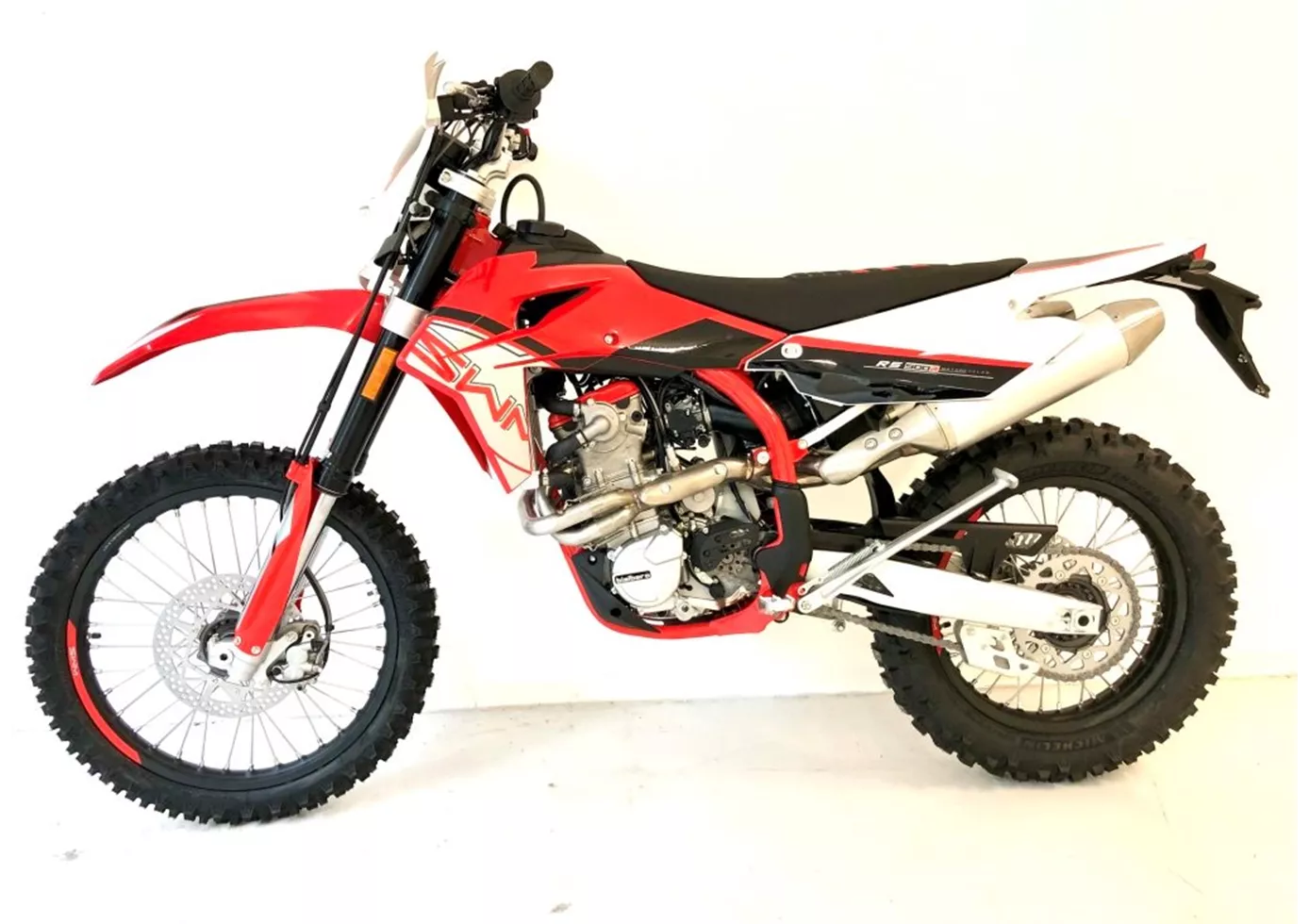 SWM RS 500 R 2022 SWM RS 500 R 2022