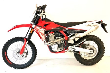 SWM RS 500 R 2022 SWM RS 500 R 2022