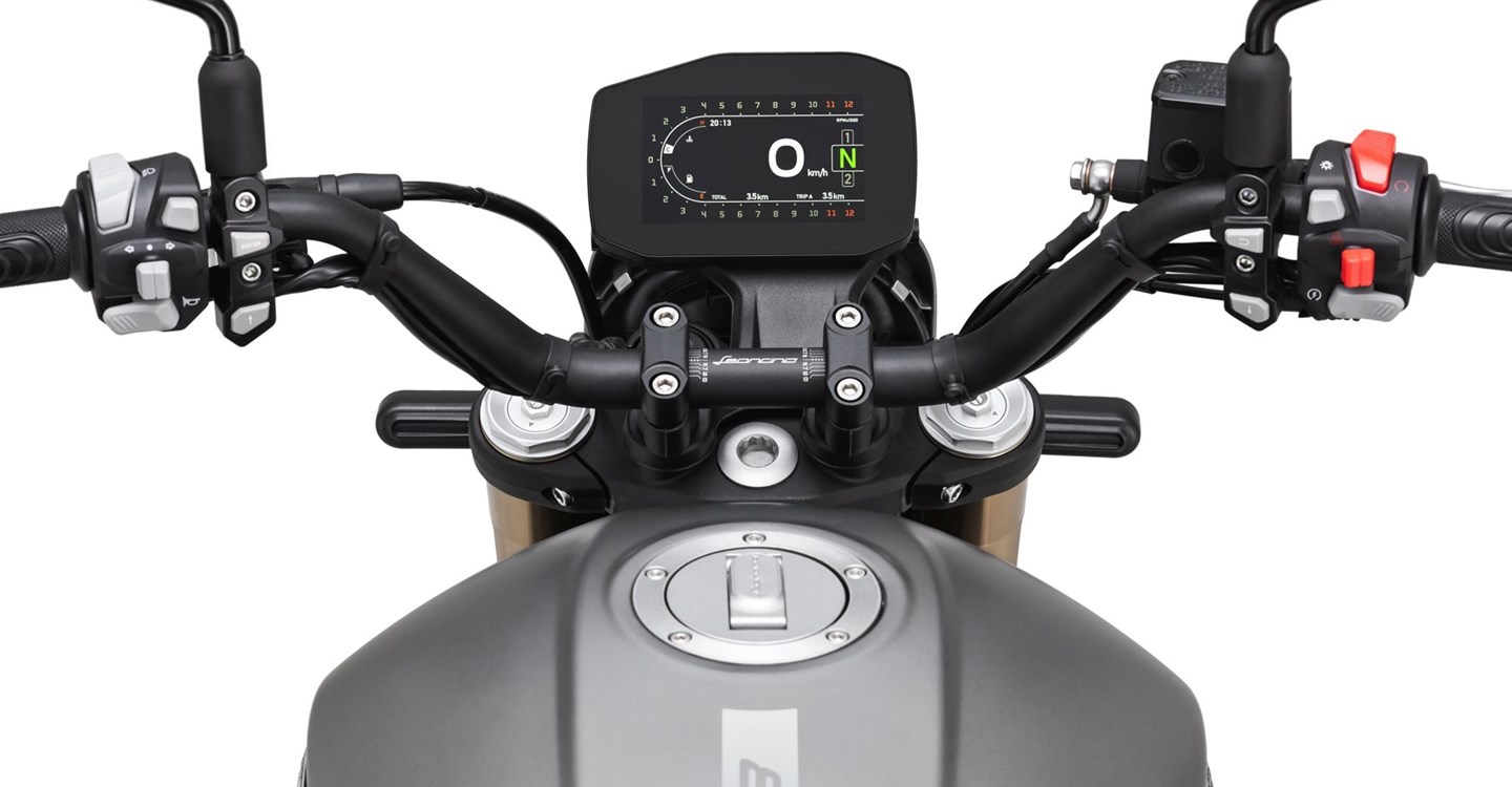 Benelli Leoncino 800