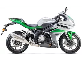 Benelli BN 302 R Benelli BN 302 R