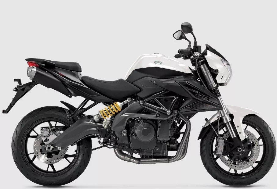 Benelli BN 600i Benelli BN 600i