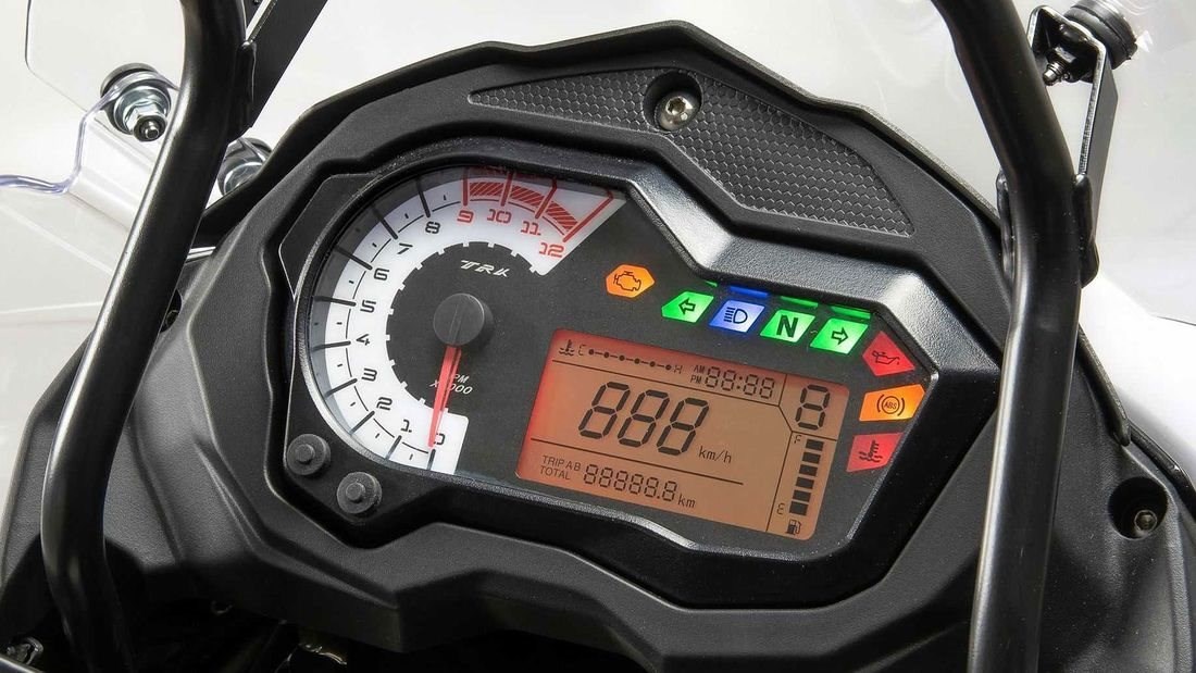 Benelli TRK 502