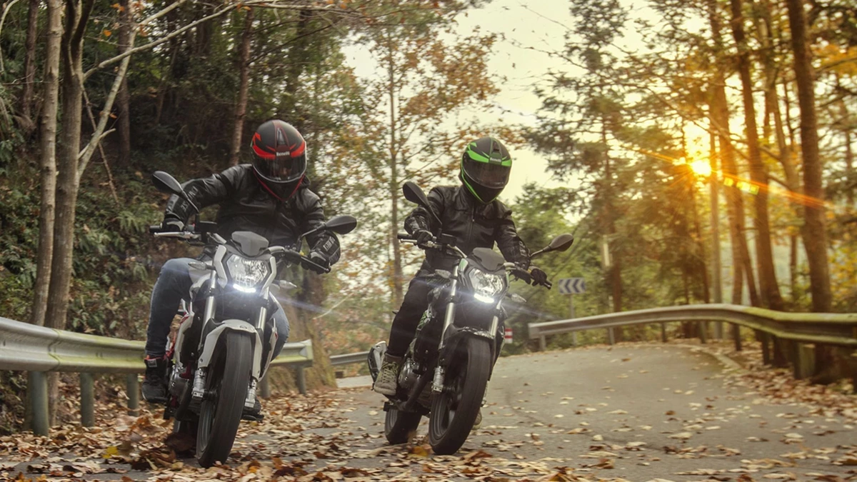 Benelli BN 125 Bild 2: Benelli BN 125